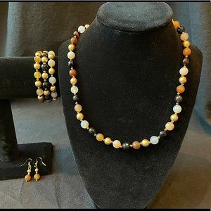 Beaded necklace, bracelet and earring set